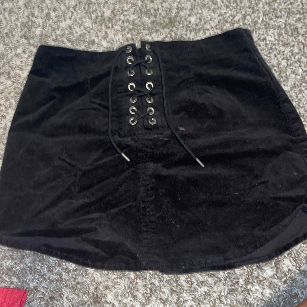 Black velvet skirt, Size M